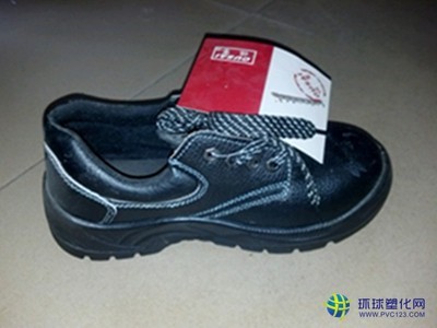 賽獅勞保鞋 法蘭工作場(chǎng)景下的安全護(hù)航典范